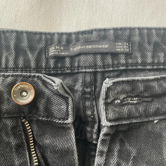 Zara Black Mom Jean - Picture 6 of 7